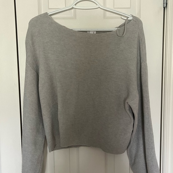 GARAGE OFF THE SHOULDER OVERSIZE BAGGY LONG SLEEVE SWEATER WOMENS US SMALL - Picture 1 of 4